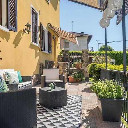 Tinas Yellow Home Leggiuno Exteriör bild