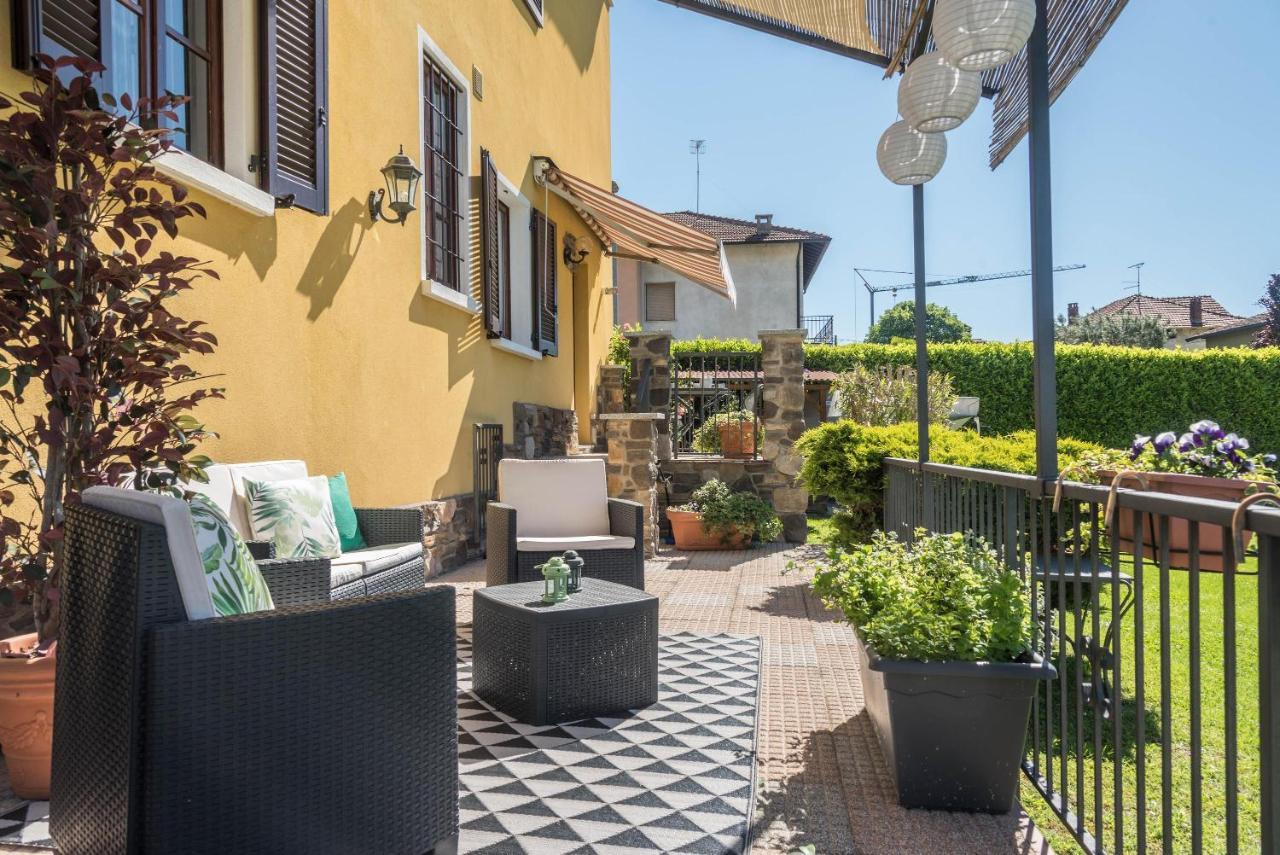 Tinas Yellow Home Leggiuno Exteriör bild